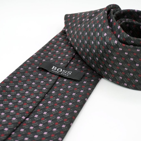 Hugo Boss 100% Silk Neck Tie 3.5" Width Black - Picture 2 of 3